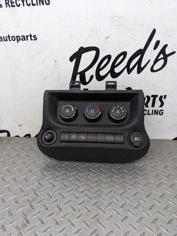 Temperature Control LHD VIN W 6th Digit Jk Body Fits 14-18 WRANGLER 1159892