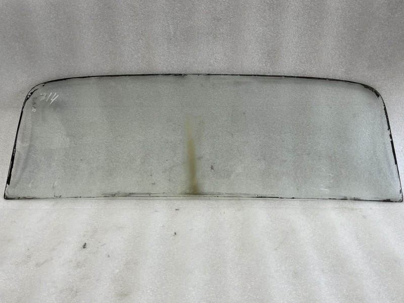 1974 1975 1976 - 1980 TRIUMPH SPITFIRE 1500 HARD TOP BACK GLASS REAR WINDOW