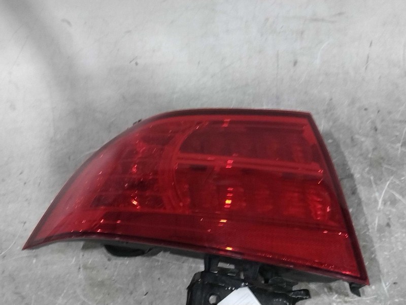 2005 Acura TL Left Tail Light Assembly OEM 490066 Used 261k Miles