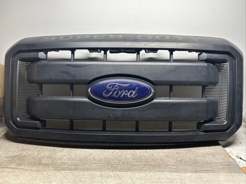 2011-2016 FORD F-250 F-350 SUPER DUTY XL FRONT BLACK GRILLE ASSEMBLY OEM