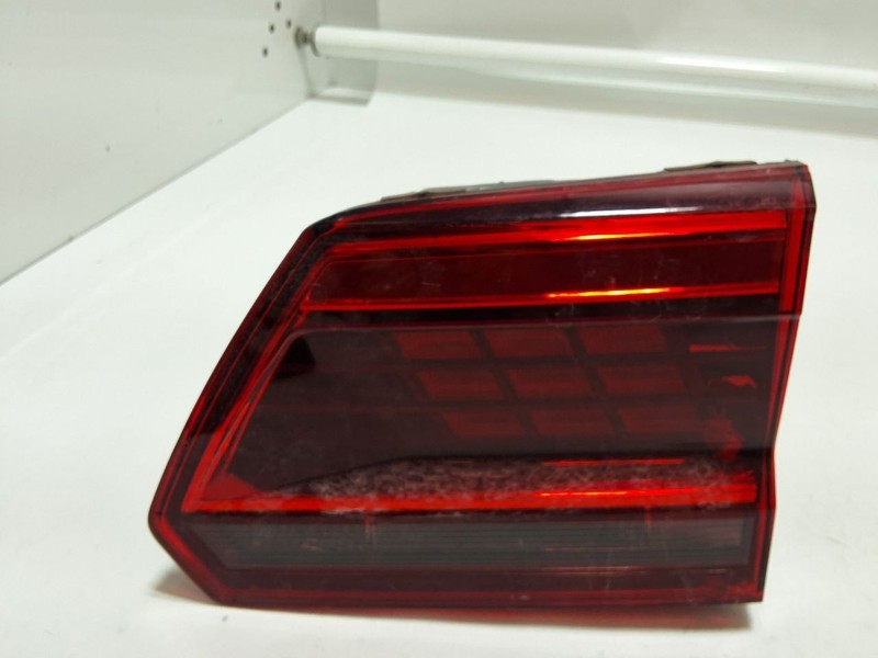 Passenger Tail Light LED Liftgate Mounted Fits 18-20 ATLAS 3527662
