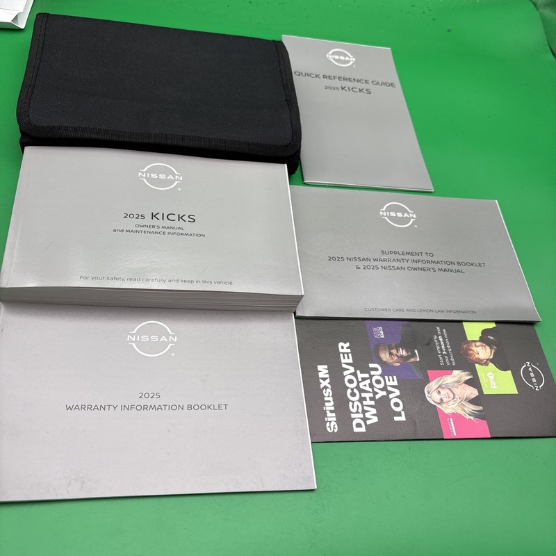 2025 Nissan Kicks Owners Manual Supplement Quick Reference Guide With Case