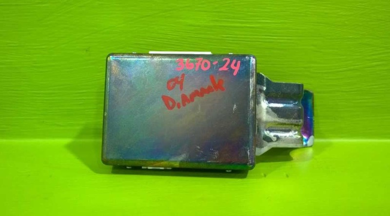 04 DIAMANTE LS THEFT LOCKING CONTROL MODULE OEM 3670-24