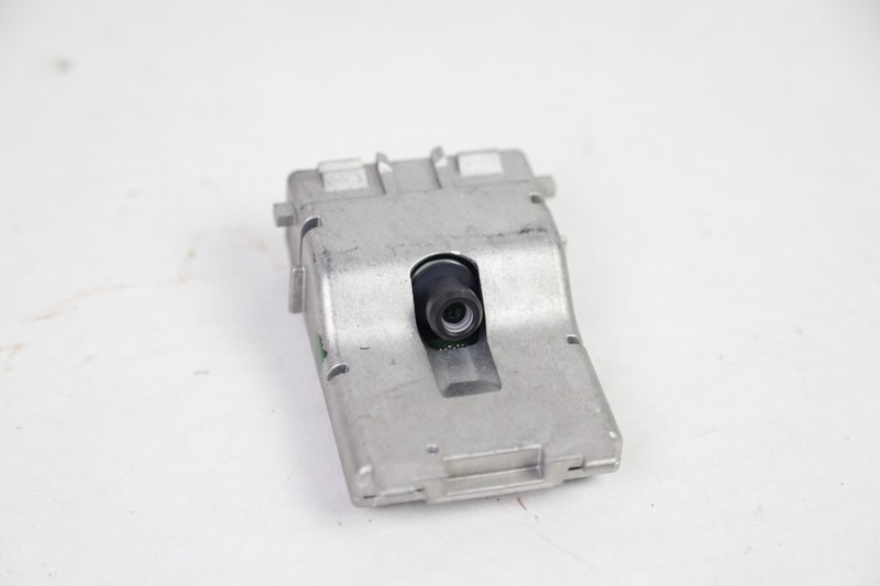 17-20 MASERATI GHIBLI / LEVANTE FRONT DISTANCE CAMERA FORWARD OEM 52K