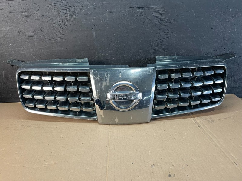 2004 2004 2006 Nissan Maxima Front Upper Grill Grille OEM AD8403 DG