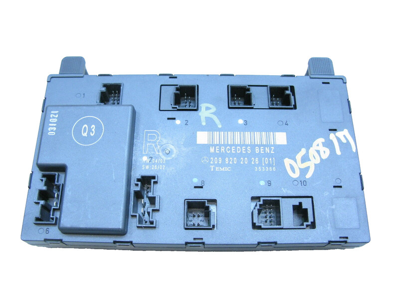 03-09 MERCEDES W209 CLK500 CLK320 CLK550 DOOR CONTROL MODULE PASSENGER RIGHT 517