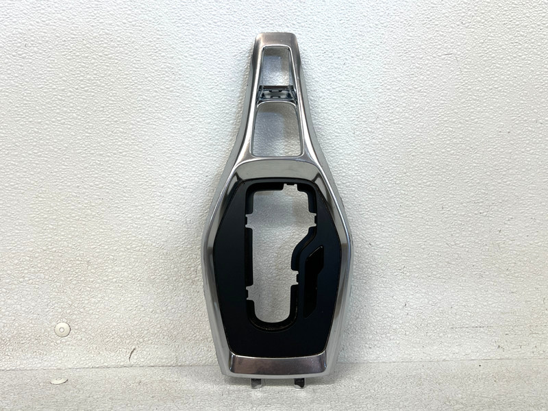 ⭐16-24 CHEVROLET CAMARO CENTER GEAR SHIFTER LEVER BEZEL COVER TRIM OEM LOT2644
