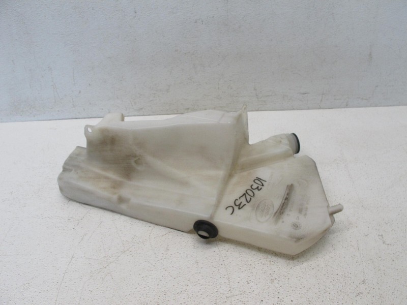 17-20 JAGUAR X760 XE 16-23 XF WINDSHIELD WASHER FLUID RESERVOIR BOTTLE OEM 10302