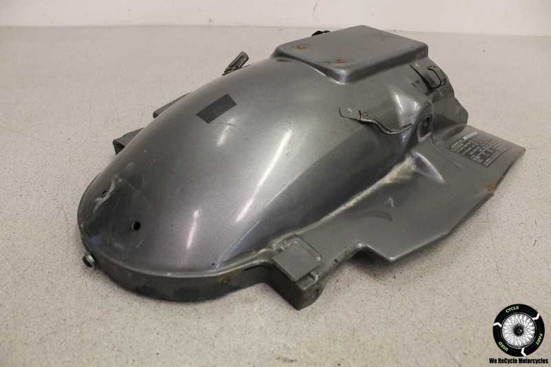 1984 Honda Goldwing 1200 GL1200 REAR BACK WHEEL FENDER MUD GUARD INNER GL 84