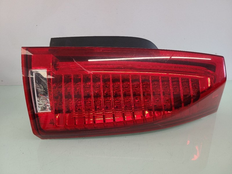 Passenger Tail Light Sedan VIN D 4th Digit V-series Fits 08-14 CTS 588675