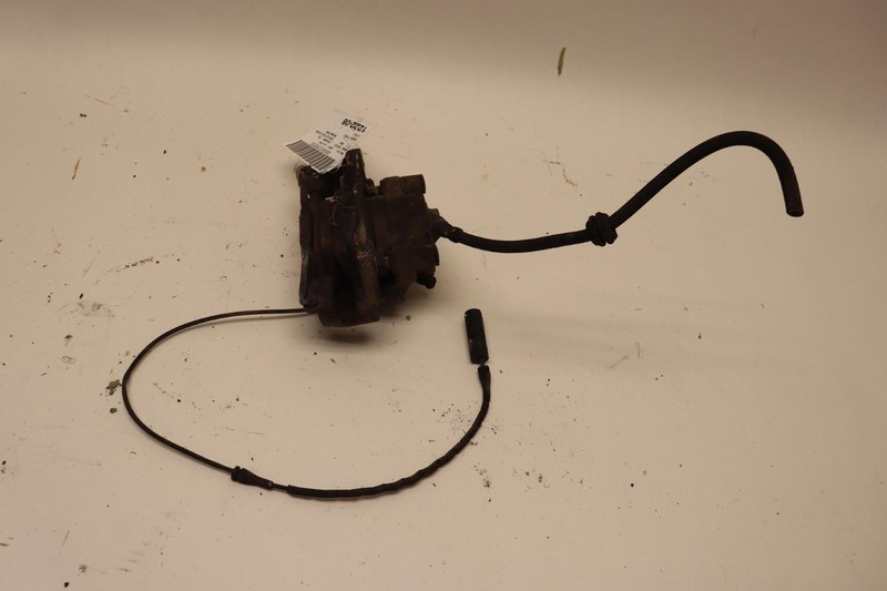 1996-1998 BMW Z3 ROADSTER E36 FRONT LEFT DRIVER SIDE BRAKE CALIPER OEM