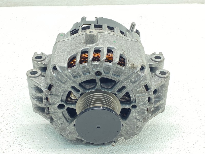 BMW F01 F02 F10 F12 M5 M6 X5 X6 N63 S63 Engine Motor Alternator Unit 210A OEM✅