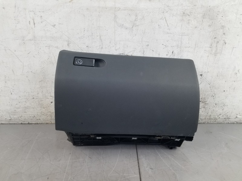 2012 Mercedes Benz AMG E 63 Wagon Glove Box #83055 P11