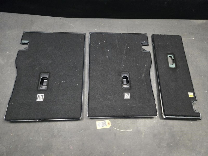 3PC Rear Seat Back Panels Set 2018 Range Rover Velar HK83-60039-AAW 2019 2020