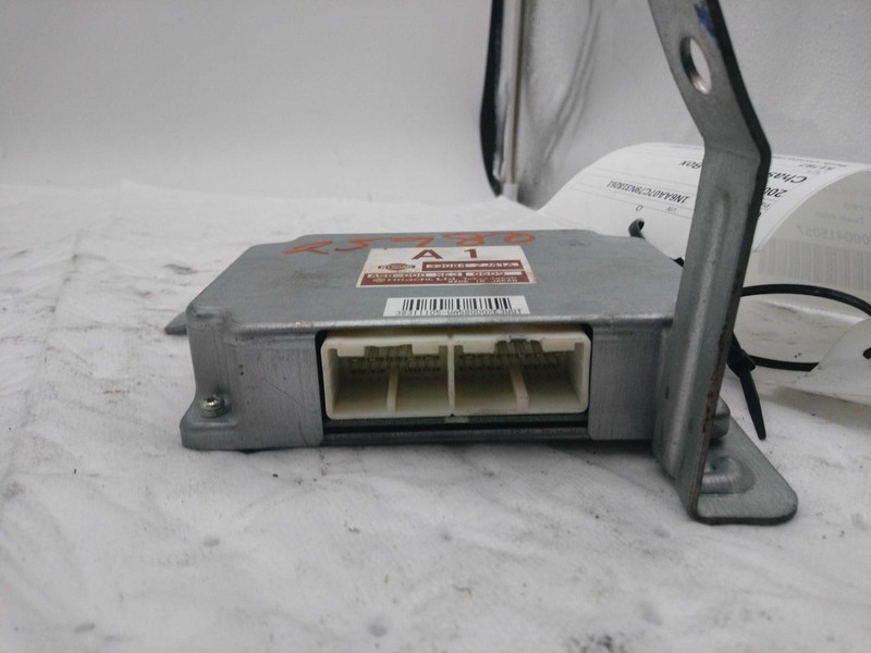 2009 Nissan Titan Body Control Module OEM 284B1ZW13B 91K Miles Grey