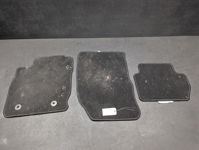 Front & Rear Floor Carpet Mat 2021 Ford EcoSport GN15-B13016-MBW 2018-2022 2023