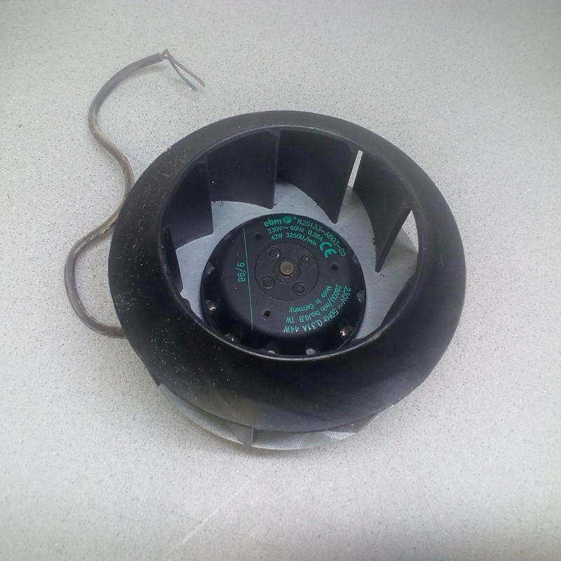 EBM Centrifugal Blower R2S133-AB03-05, 230V 60Hz