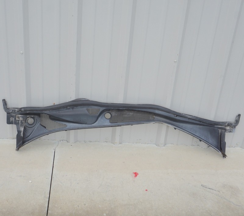 2002 - 2010 LEXUS SC430 - WINDSHIELD WIPER COWL TRIM PLASTIC - OEM FACTORY
