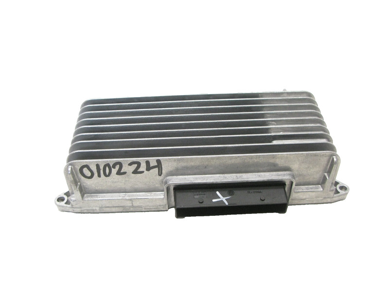 08-17 AUDI 8T A5 S5 B8 A4 S4 QUATTRO RADIO AUDIO AMPLIFIER MODULE UNIT OEM 01022