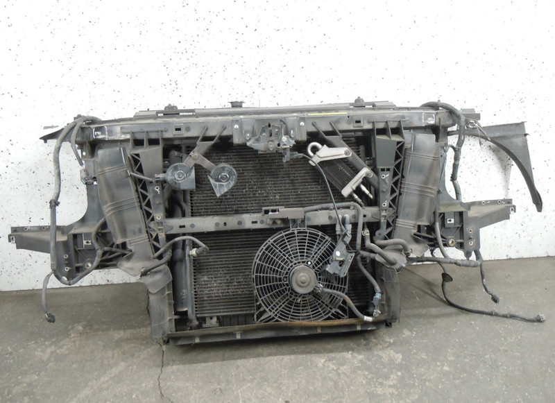 2004-2010 Infiniti QX56 Loaded Radiator Support Condenser OEM W/O Park Assist