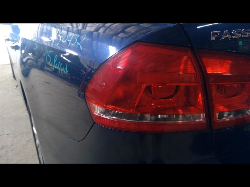 Driver Tail Light Sedan Quarter Panel Mounted Fits 12-15 PASSAT 1686307