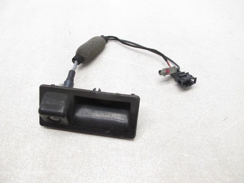 08-17 AUDI 8T A5 S5 RS5 COUPE TRUNK HANDLE RELEASE REAR VIEW CAMERA OEM 012425