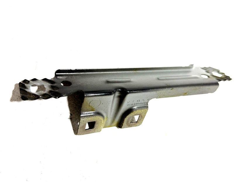 2014-2017 Mercedes-Benz S 550 Front Right Fender Bracket to Right A-Pillar OEM