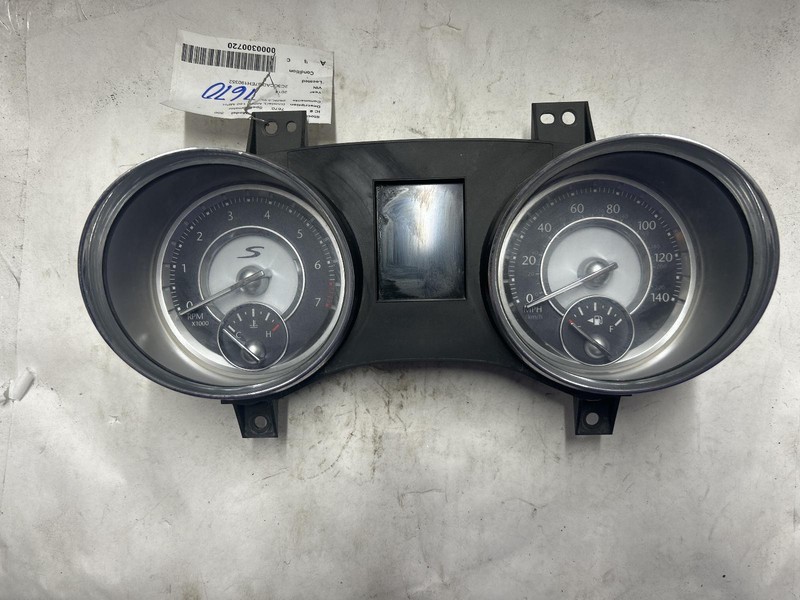 2014 CHRYSLER 300 Speedometer cluster 140 MPH 262k miles 56054725AC OEM 14