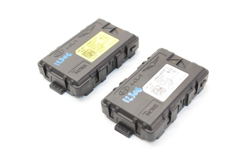 24-25 Kia EV9 Pair of Master and Slave Cylinder Radar Sensor Modules