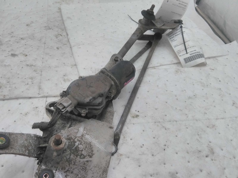 2003 INFINITI G35 Wiper Motor OEM 28815AM600 Silver 101K Miles