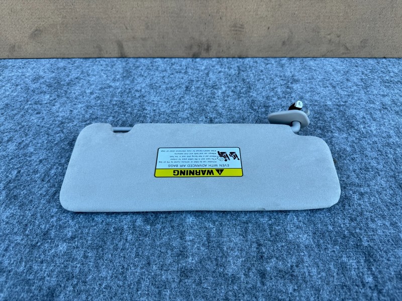 GENESIS G70 2019-2024 OEM LEFT DRIVER SUN VISOR ASSEMBLY (GRAY)