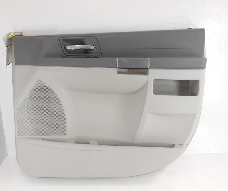 2008 2009 Chrysler Town & Country Front Interior Door Panel Passenger Right OEM