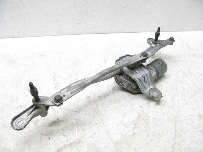 10-17 BMW F07 535i 550i GT GRAN TURISMO WINDSHIELD WIPER MOTOR LINKAGE OEM 10032