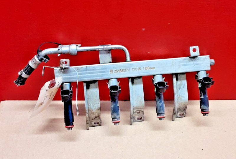 2013 2014 2015 Chevrolet Spark 1.2L Fuel Rail W/ Injectors assembly 25190789