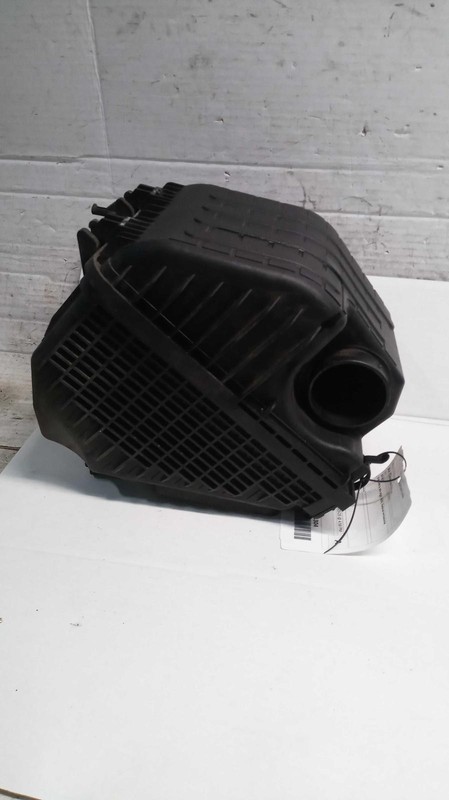 2015 KIA SORENTO Air Cleaner Assembly OEM 281104Z250 Used 2.4L Blue 147K