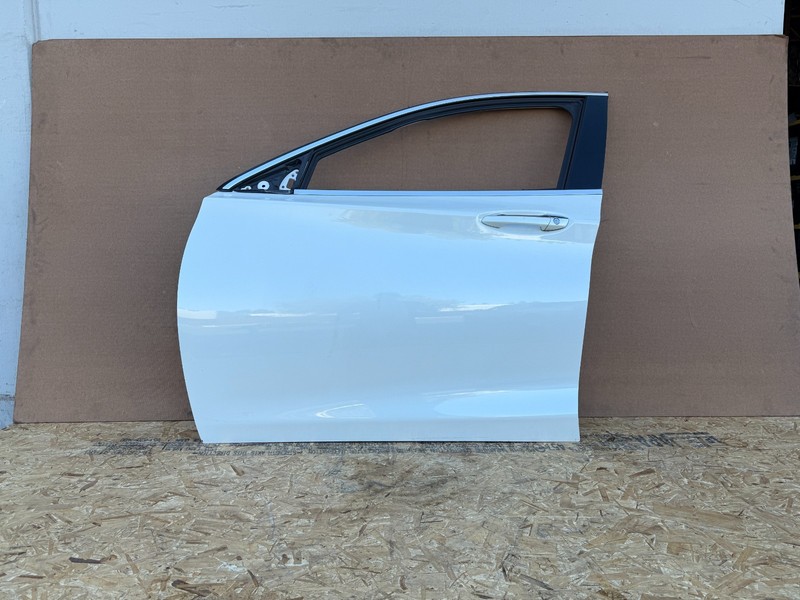 INFINITI QX30 2017-2019 OEM FRONT LEFT DRIVER SIDE DOOR SHELL ASSEMBLY (WHITE)