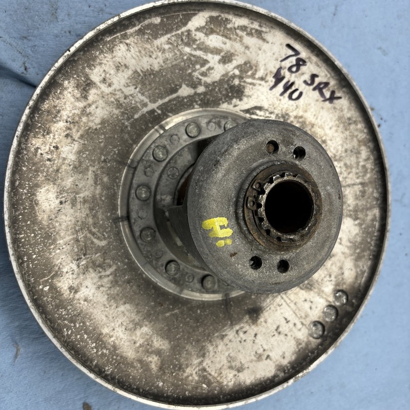 1978 - 1980 Yamaha SRX 440 vintage Race snowmobile secondary driven clutch good