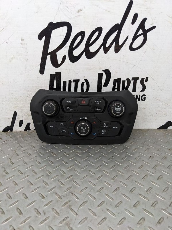 Temperature Control Panel Dual Zone Control Fits 18-20 RENEGADE 1095568