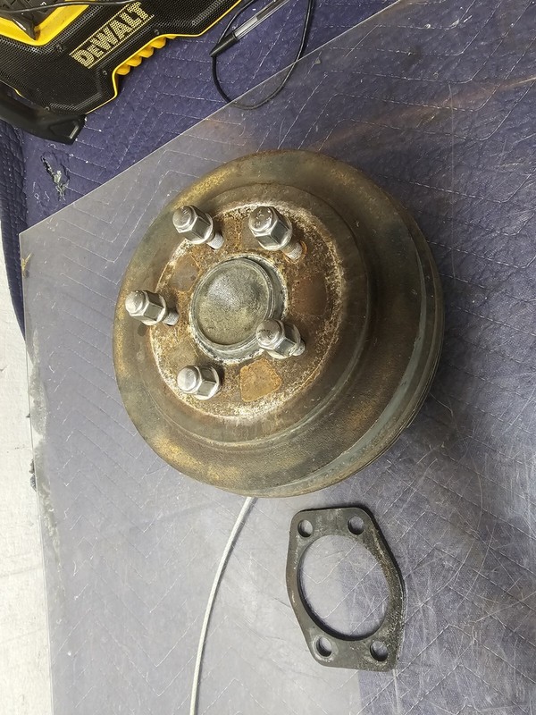 2007-2017 Jeep Compass Driver Left Rear Knuckle Oem Stub Axle With Wheel Hub 2wd