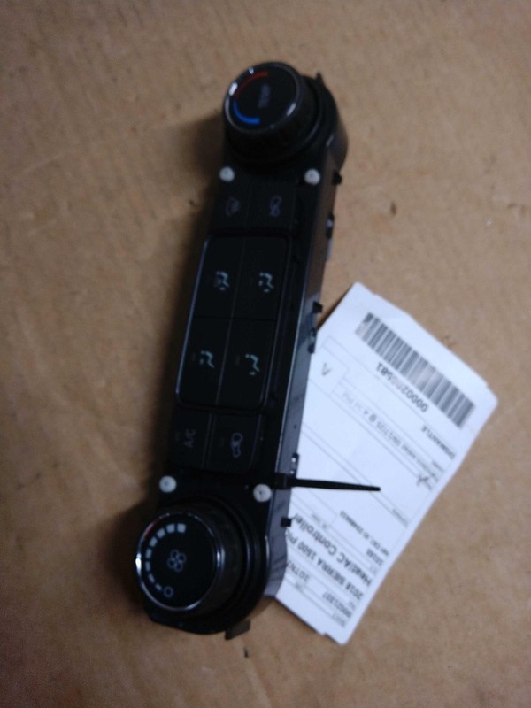2018 GMC Sierra 1500 A/C Selector Switch OEM Used 23168146 139K Miles