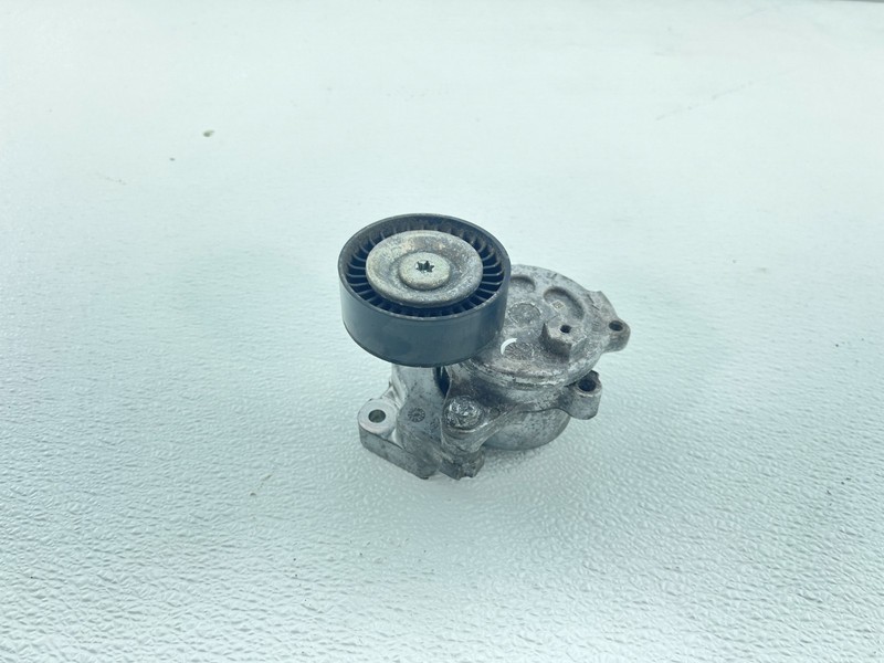 2019-2023 SUBARU FORESTER 2.5L ENGINE SERPENTINE BELT TENSIONER W/ PULLEY OEM