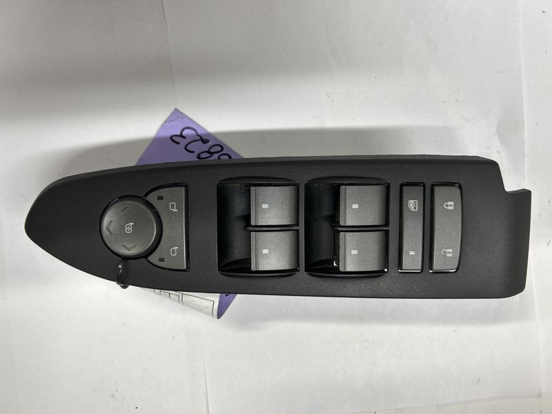 10-'12 CADILLAC CTS Door Switch driver master OEM 1 Year Warranty!