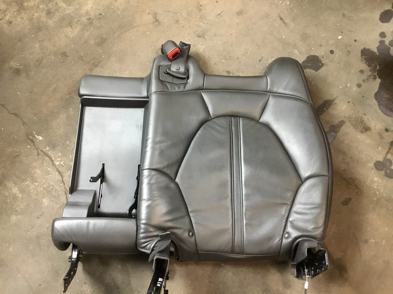 Lincoln MKT Rear Left Driver Upper Seat Cushion Cover 13 14 15 16 17 18 |:O