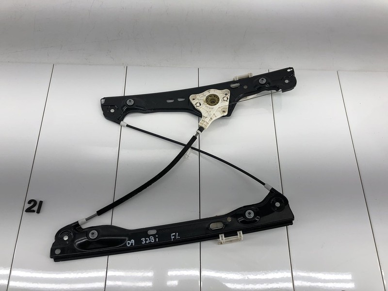 07-12 BMW 328I E90 FRONT LEFT DRIVER SIDE DOOR WINDOW REGULATOR OEM
