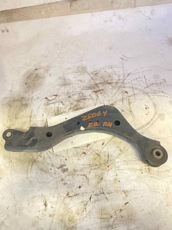 Upper Control Arm Rear NISSAN ALTIMA Right 19 20 21 22 23 24