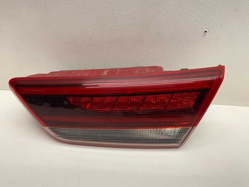 2016-2018 KIA OPTIMA RIGHT REAR INNER TAIL LIGHT LAMP LED TRUNK MOUNT OEM