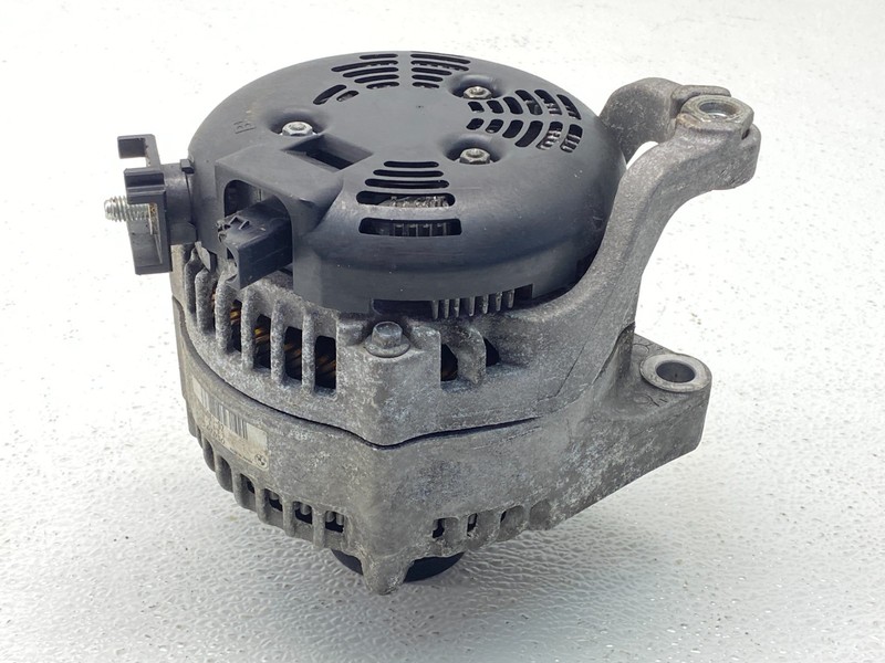 12-18 BMW F10 F22 F30 F32 F25 2.0L Engine Alternator Charge Generator 210A OEM✅