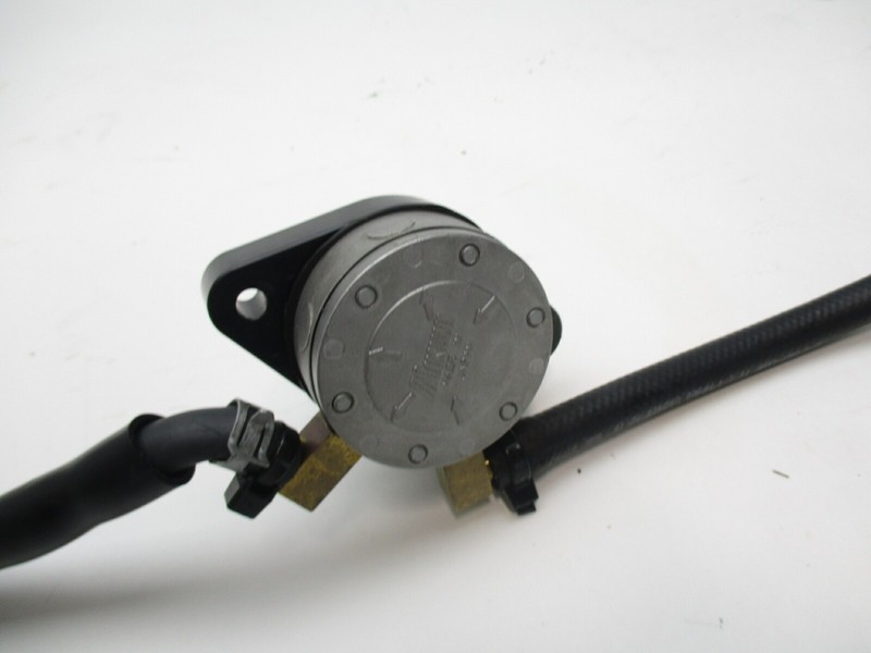 5031398 Evinrude Johnson 40-50 Hp Fuel Pump & Diaphragm Used