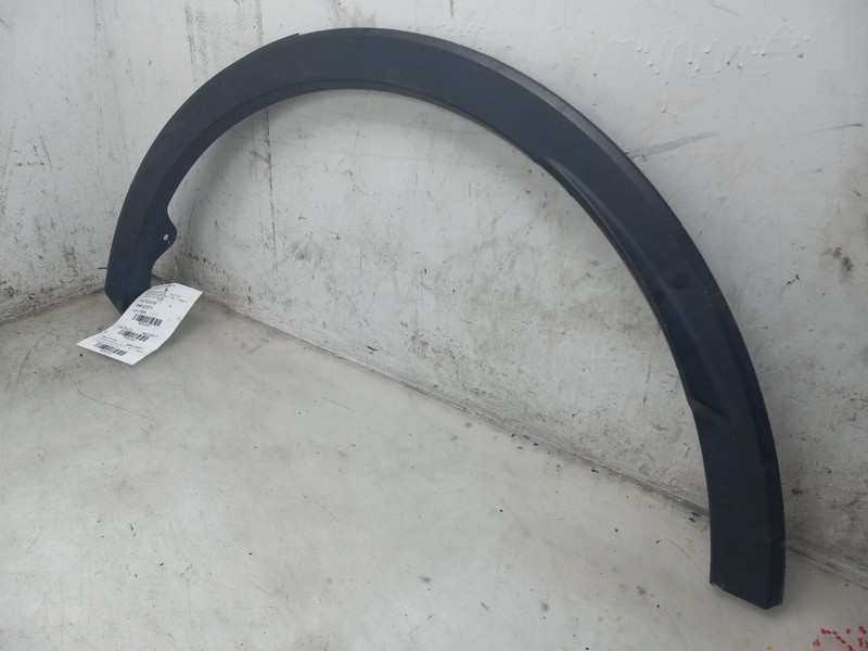 18 TOYOTA C-HR XLE DRIVER LEFT QUARTER TRIM MOULDING GRY-1G3