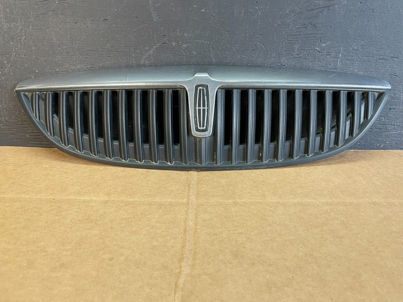 2000 to 2002 Lincoln LS Front Hood Bumper Grill Grille W/Emblem OEM AE0808 DG